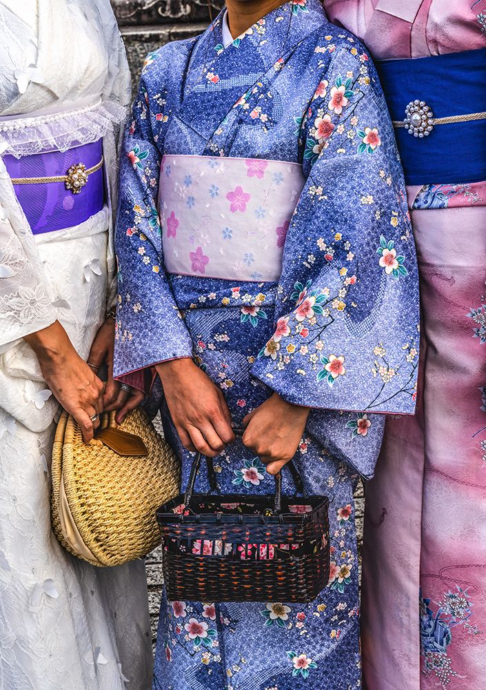 Colorful traditional Japanese kimonos, Kiyomizu Buddhist Temple, Kyoto, Japan.